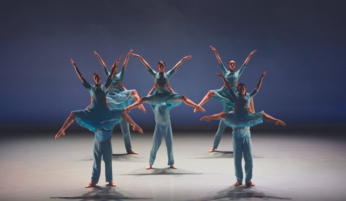 Scena del balletto Minuit et demi, ou le coeur mystérieux di Thierry Malandain