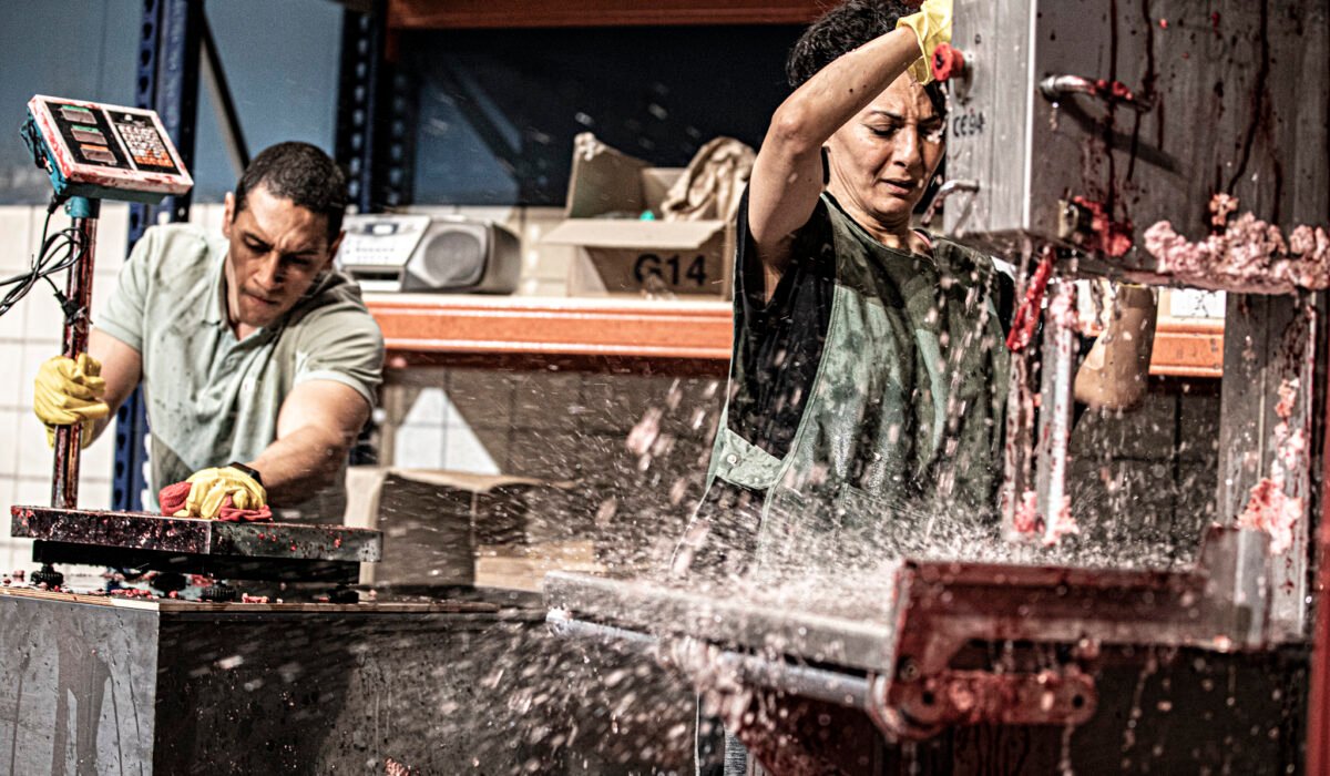 Image de scène représentant une boucherie industrielle