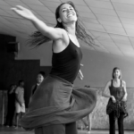 Danseuse en noir et blanc