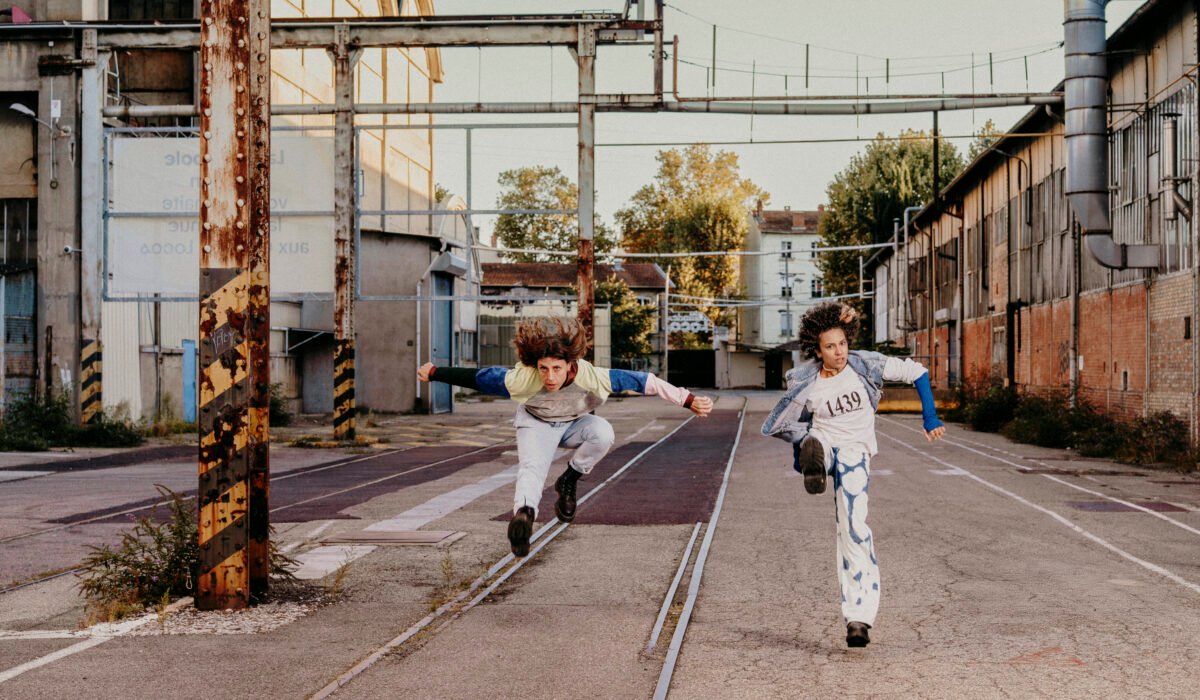 Katerina Andreou & Melissa Guex - "Shout Twice"