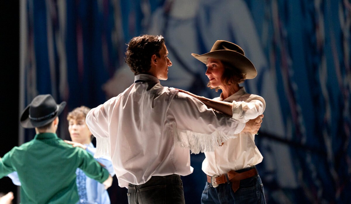 Duo de danseur en costume country